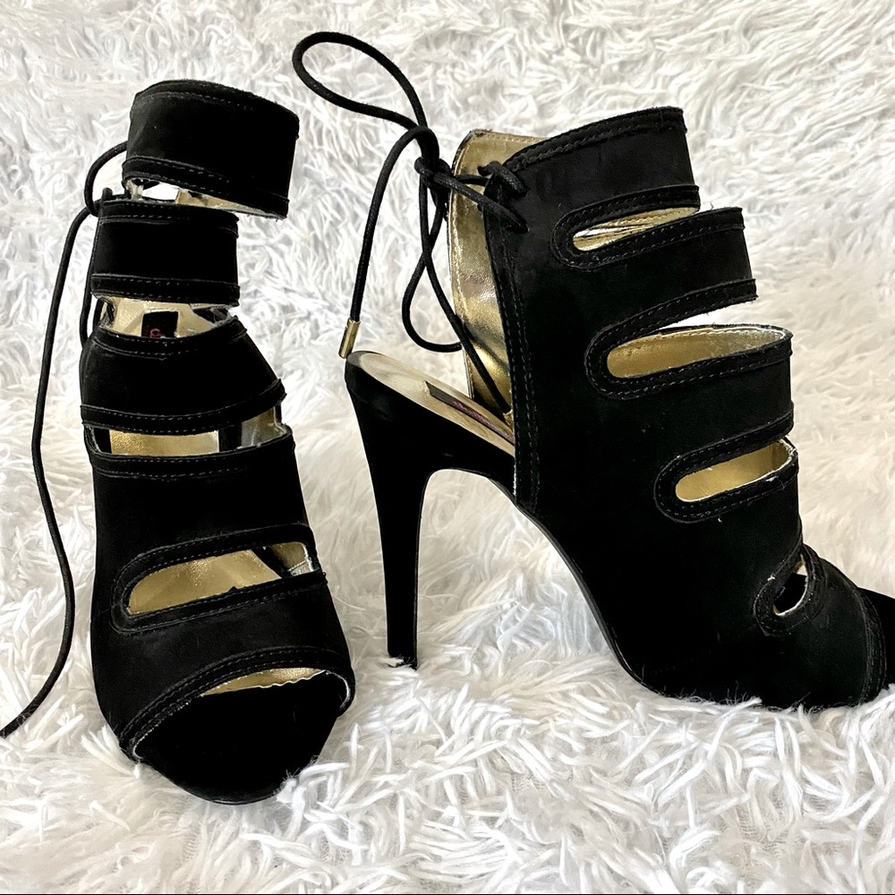 Dollhouse Horizon Caged Heels.